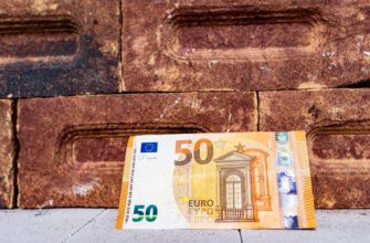 is defi yield taxable in eu 2025