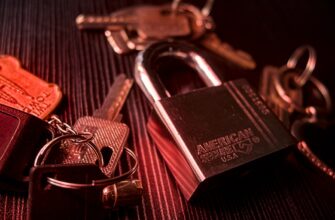 guard crypto wallet safely for beginners