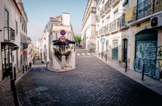 how to report airdrop income in spain