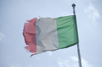 how to report nft profit in italy