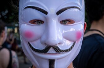 is it safe to anonymize account in cold storage
