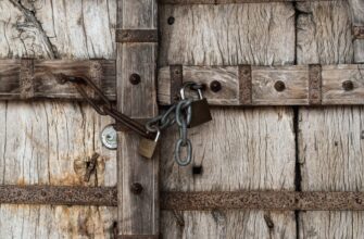 protect private key in cold storage tutorial