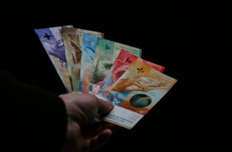 store funds safely best practices