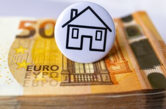 earn interest ton on compound low risk