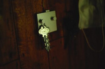 lock tokens usdc on compound no lock