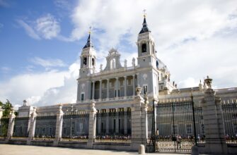 staking rewards tax penalties spain